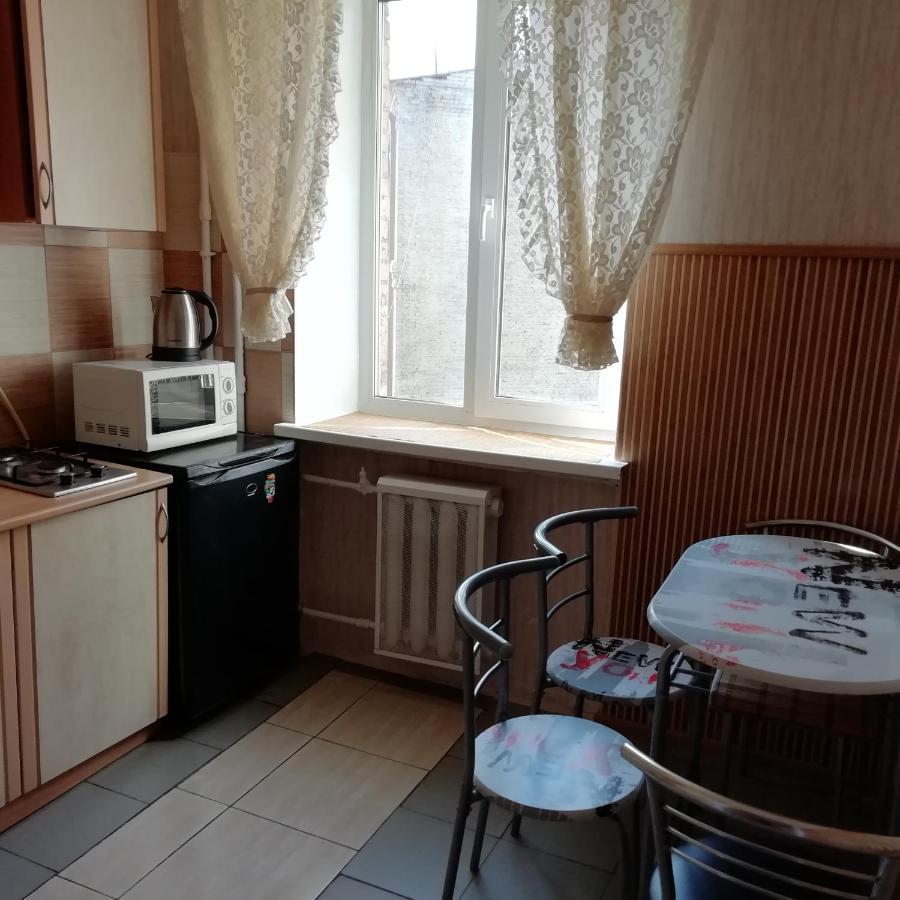 Ferienwohnung 2К. Центр Возле Гуливера.Бассейная 10 Kiew Exterior foto